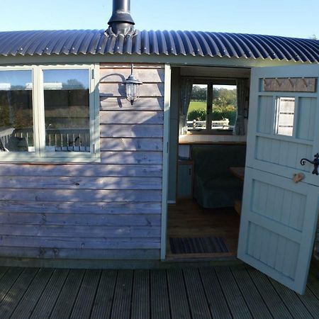 Rose Shepherds Hut Badlesmere Exteriér fotografie
